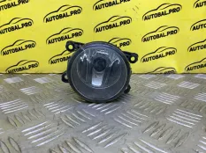 Фара противотуманная правая Nissan Navara (D40) 2004-2015 2010 89210094 ПИКАП 2.5 D YD25DDTI