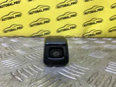 Камера заднего вида Toyota Hilux (2005-2015) 2013 8679071030 ПИКАП 2.5 D 2KDFTV