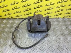 Суппорт передний правый Toyota Rav 4 (CA40) (2012-2019) 2013 4773042091 2.2 D 2ADFTV