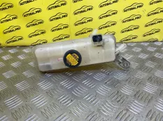Бачок расширительный Toyota Rav 4 (CA40) (2012-2019) 2013 1647026121 2.2 D 2ADFTV