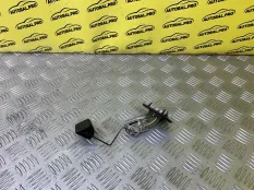 Датчик уровня топлива Toyota Rav 4 (CA40) (2012-2019) 2013 8332049215 2.2 D 2ADFTV