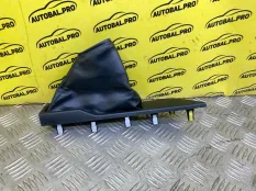 Чехол рычага ручного тормоза (ручника) Toyota Rav 4 (CA40) (2012-2019) 2013 5880942020 2.2 D 2ADFTV