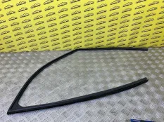 Уплотнитель двери передней правой Lexus RX 450H IV (2015-2022) 2020 6814148080 ВНЕДОРОЖНИК 3.5 I 2GRFXS