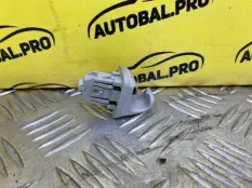 Крепление (крючок) солнцезащитного козырька Toyota Rav 4 (CA40) (2012-2019) 2013 7434833040 2.2 D 2ADFTV