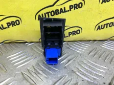 Кнопка аварийной сигнализации Volkswagen TIGUAN II (2016-2025) 2023 5NC919225A ВНЕДОРОЖНИК 1.5 I DXDB