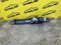 Механизм регулировки высоты ремня безопасности Toyota Rav 4 (CA40) (2012-2019) 2013 7320053010 2.2 D 2ADFTV