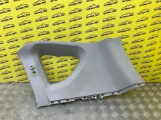 Обшивка стойки задней правой Toyota Rav 4 (CA40) (2012-2019) 2013 6247042130 2.2 D 2ADFTV