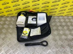 Набор инструментов штатный Toyota Rav 4 (CA40) (2012-2019) 2013 4489042030 2.2 D 2ADFTV