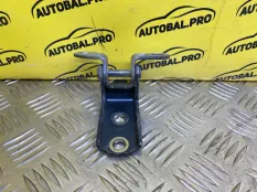 Петля двери задней правой Toyota Rav 4 (CA40) (2012-2019) 2013 6877052031 2.2 D 2ADFTV