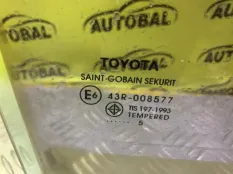 Стекло двери передней правой Toyota Hilux (2005-2015) 2005 681010K021 ПИКАП 3.0 D 1KDFTV