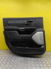 Обшивка двери задняя левая Dodge RAM V (2018-н.в) 2020 6EE32TRMAA ПИКАП 5.7 HEMI MDS VVT