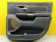 Обшивка двери задняя правая Dodge RAM V (2018-н.в) 2021 7EG08TX7AA ПИКАП 5.7 I EZH
