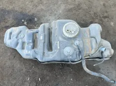 Бак топливный Toyota Land Cruiser 200 (2008-2021) 2008 7700160811 ВНЕДОРОЖНИК 4.5 D 1VDFTV