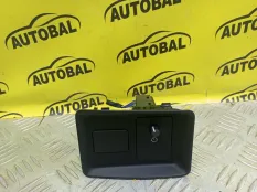 Кнопка Land Rover Defender (2019-н.в) 2025 J8A211B652AA ВНЕДОРОЖНИК 3.0 D AJ20D6