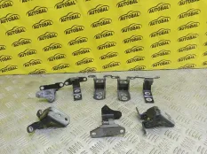 Петля двери к-кт Infiniti QX70 (2013-2017) 2013 824011CA0A ВНЕДОРОЖНИК 3.0 D V9X