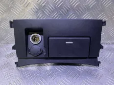 Пепельница Toyota Land Cruiser 200 (2008-2021) 2008 5540660100 ВНЕДОРОЖНИК 4.5 D 1VDFTV