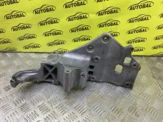 Кронштейн двигателя Nissan Pathfinder (R51M) 2004-2013 119105X00A