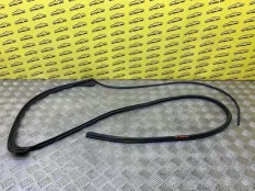 Уплотнитель двери задней правой Nissan Navara (D40) 2004-2015 2011 82830EB320 ПИКАП 2.5 D YD25DDTI