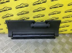 Крышка (дверца) бардачка Nissan Navara (D40) 2004-2015 2011 68210EB40B ПИКАП 2.5 D YD25DDTI