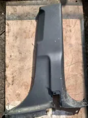 Обшивка стойки центральной правой Mitsubishi L200 (2015-2022) 2016 2.4 D 4N15
