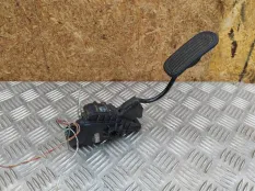 Педаль газа Toyota Hilux (2005-2015) 2013 3.0 D 1KDFTV