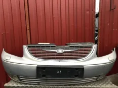 Бампер передний Chrysler Voyager IV (2000-2007) 2003 04857388AA 2.5