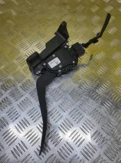 Педаль газа Nissan Navara (D40) 2004-2015 2012 180025X00B 2.5 D YD25DDTI