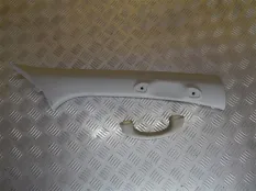 Обшивка стойки передней правой Toyota Hilux (2005-2015) 2011 622110K040 2.5 D 2KDFTV