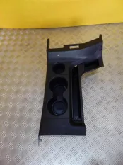 Подстаканник Toyota Tundra II (2006-2022) 2007 588210C090 5.7 I 3URFE