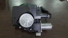 Замок багажника Toyota Rav 4 (CA40) (2012-2019) 2017 6911060233