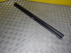 Накладка на замок багажника Toyota Rav 4 (XA30) (2005-2014) 2008 5838742050 2.2 D 2ADFTV