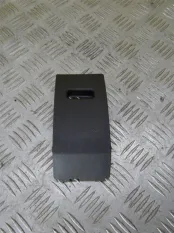 Крышка блока предохранителей Nissan Navara (D40) 2004-2015 2008 2.5 D YD25DDTI