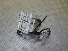 Холодильная установка Lexus LX 570 (2007-2022) 2009 8850260211 5.7 I 3URFE