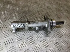 Цилиндр тормозной главный Toyota Rav 4 (XA20) (2000-2006) 2002 2.0 I