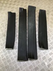 Накладка на порог Toyota Hilux (2015-2021) 2021 2.4 D 2GDFTV