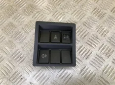 Корректор фар Toyota Hilux (2015-2021) 2021 2.4 D 2GDFTV