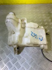 Бачок омывателя Toyota Hilux (2015-2021) 2020 2.4 D 2GDFTV