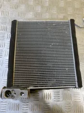 Испаритель кондиционера Toyota Rav 4 (XA50) (2018-н.в.) 2020 8850133390 2.5 A25AFXS GIBRID