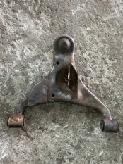 Рычаг передний нижний левый Ford Ranger III (2011-2019) 2013 5349276 ПИКАП 2.2 D GBVAJQJ