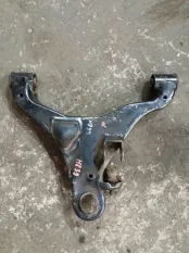 Рычаг передний нижний правый Nissan Navara (D40) 2004-2015 2010 2.5 D YD25DDTI