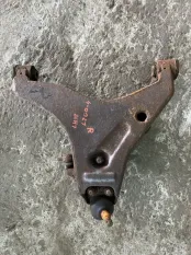 Рычаг передний нижний правый Mitsubishi L200 (2006-2015) 2010