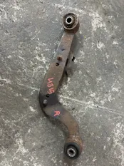 Рычаг задний правый Toyota Rav 4 (XA30) (2005-2014) 2006 4877042040 2.0 I 1AZFE