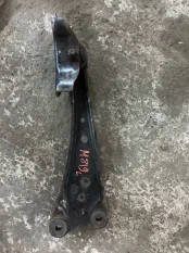 Рычаг задний левый Toyota Rav 4 (XA30) (2005-2014) 2006 4878042010 2.0 I 1AZFE