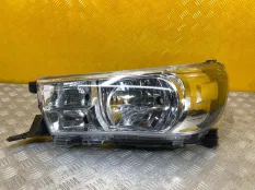 Фара левая Toyota Hilux (2015-2021) 2017 811500K690