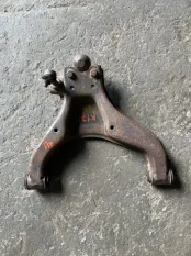 Рычаг передний нижний правый Nissan CABSTAR V (2006-2014) 2007 ГРУЗОВОЙ 2.5 D YD25DDTI