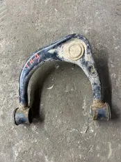 Рычаг передний правый Toyota Hilux (2005-2015) 2014 ПИКАП 2.5 D 2KDFTV