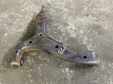 Рычаг передний нижний правый Volkswagen Amarok (2010-2016) 2012 2.0 D CDCA