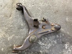 Рычаг задний нижний правый Mitsubishi L200 (2006-2015) 2012 2.5 D 4D56