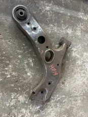 Рычаг передний нижний левый Toyota Rav 4 (XA30) (2005-2014) 2006 4806942050 2.0 I 1AZFE
