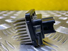 Сопротивление печки Mitsubishi L200 (2015-2022) 2017 7802A240 ПИКАП 2.4 D 4N15